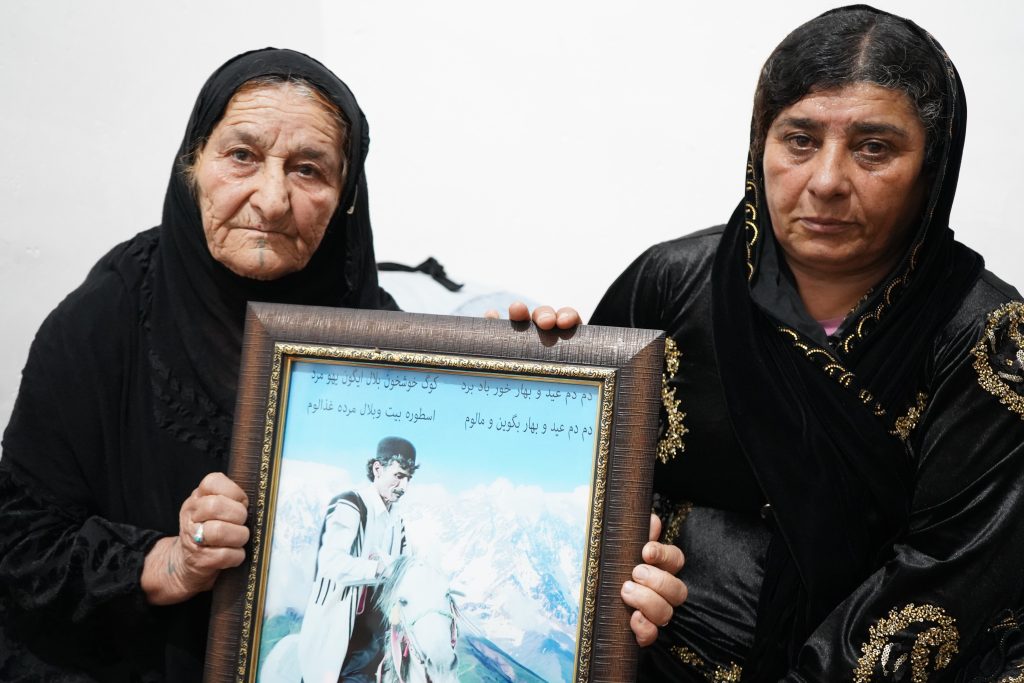 Gagriyu: the performative role of women in expressing grief